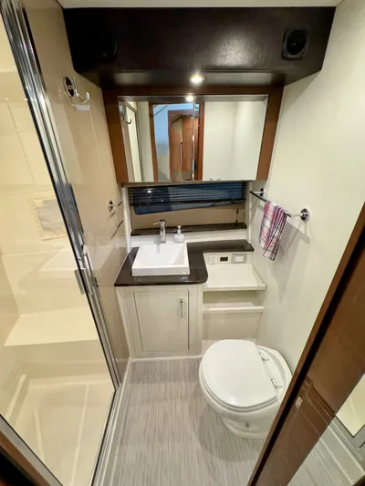 R&r Yacht Photos Pics 