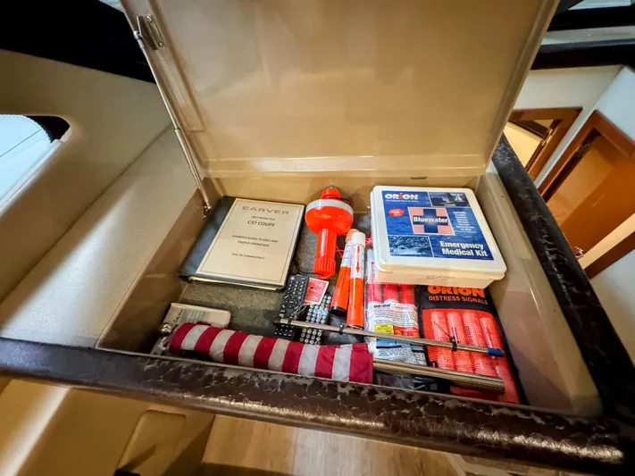 R&r Yacht Photos Pics 