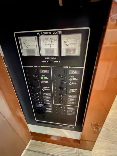 R&r Yacht Photos Pics 