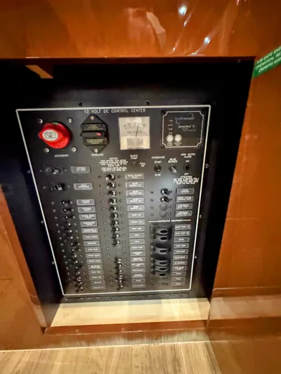 R&r Yacht Photos Pics 