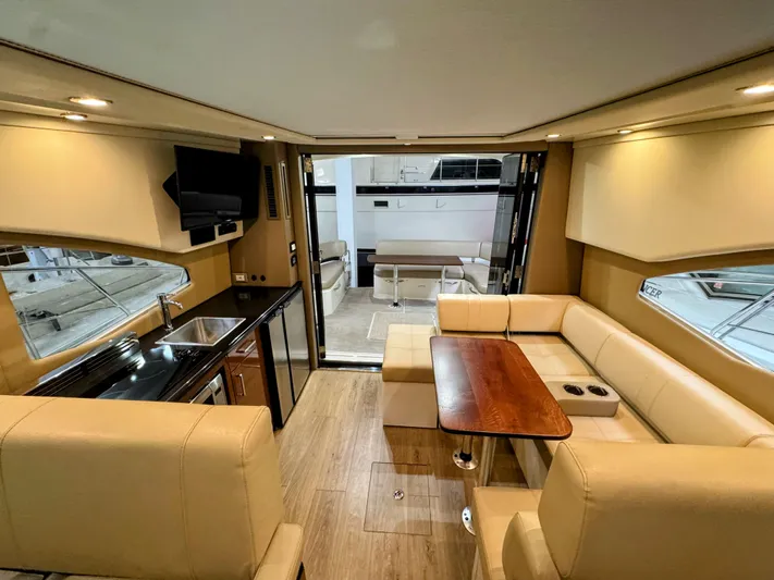 R&r Yacht Photos Pics 