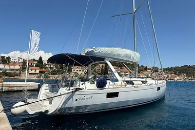 2017 Beneteau Oceanis 48
