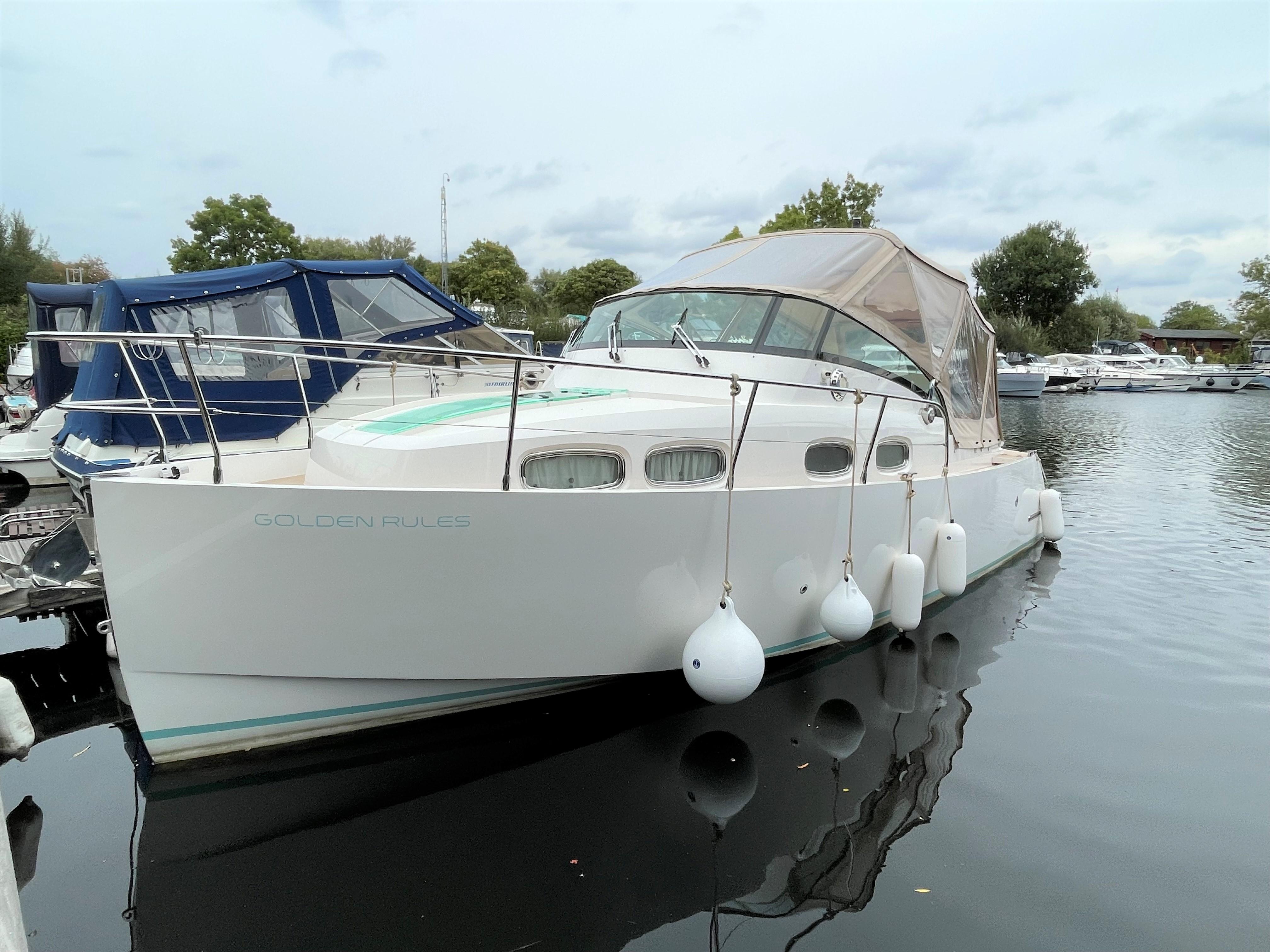 English Harbour 27 9m 2016 Berkshire Boats and Outboards