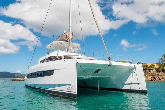 Cocktails And Dreams Yacht Photos Pics Bali 5.4