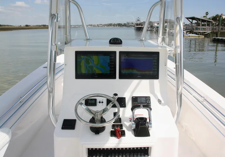  Yacht Photos Pics 32 Contender 32ST- Helm