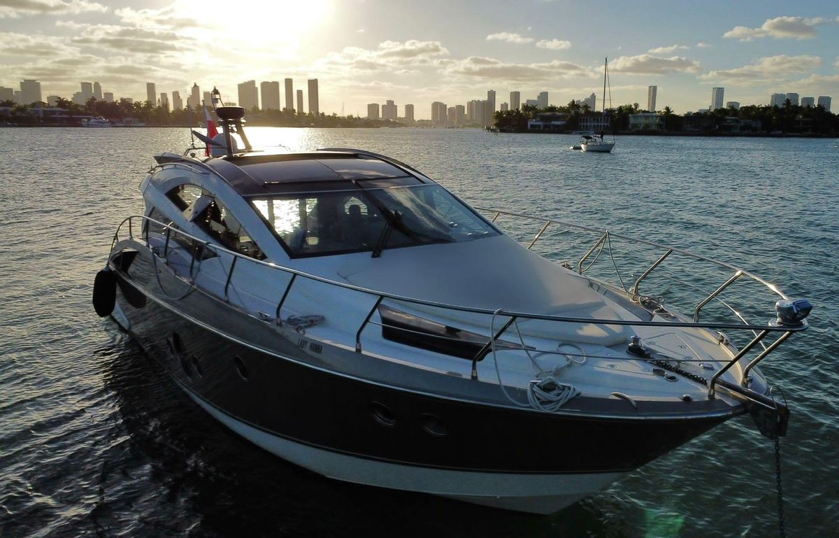 2011 Marquis 49 