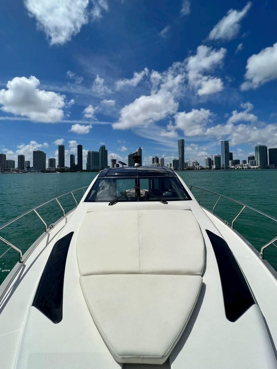 2011 Marquis 49 