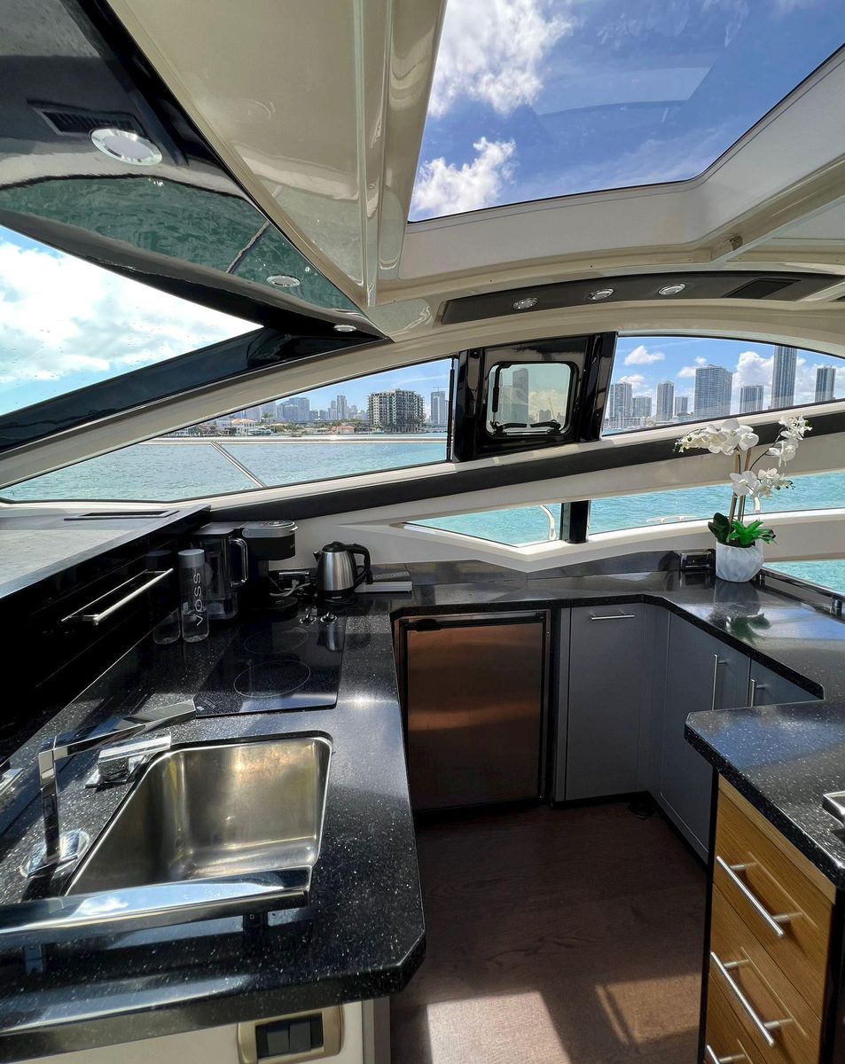 2011 Marquis 49 