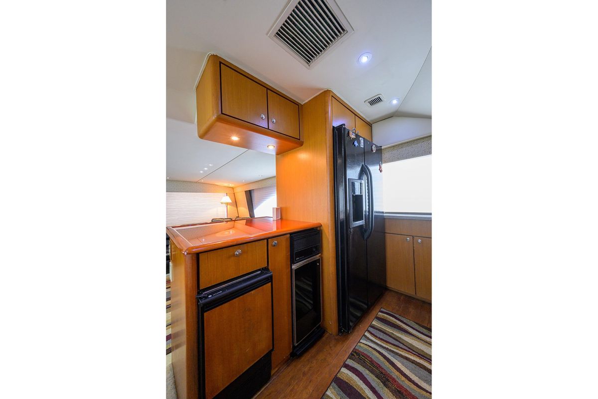 2001 Ocean Yachts 56 