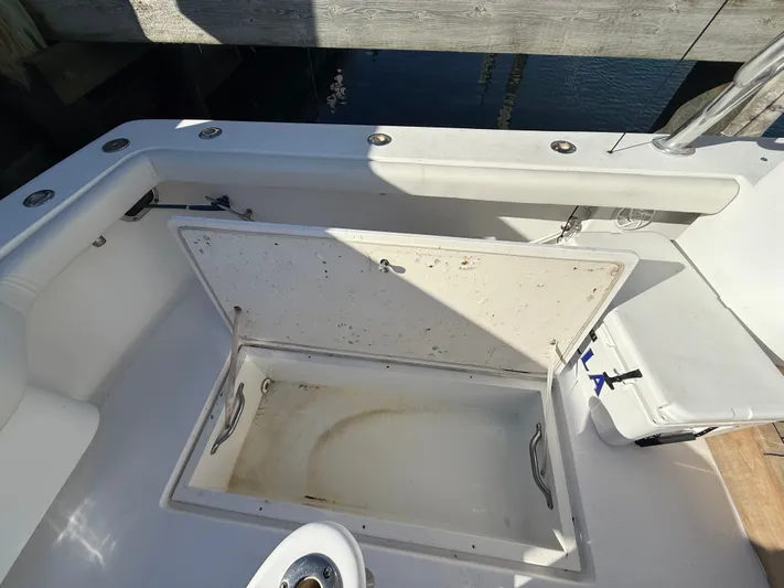 Bella Yacht Photos Pics 