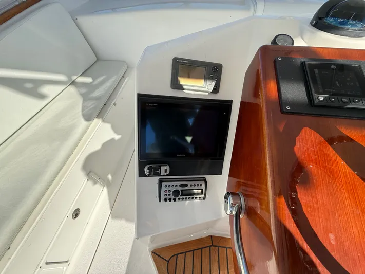 Bella Yacht Photos Pics 