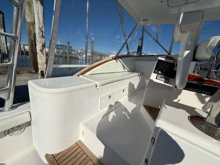 Bella Yacht Photos Pics 