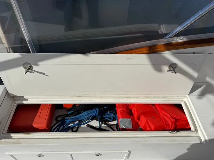 Bella Yacht Photos Pics 