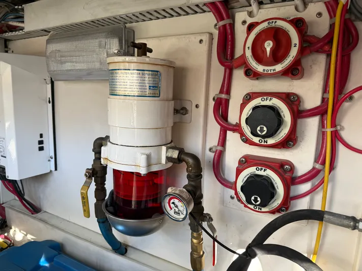 Bella Yacht Photos Pics 