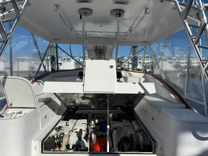 Bella Yacht Photos Pics 