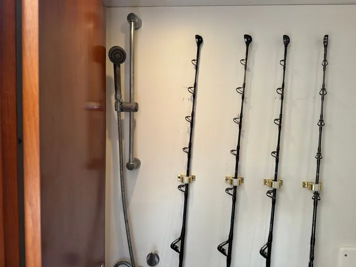 Bella Yacht Photos Pics 