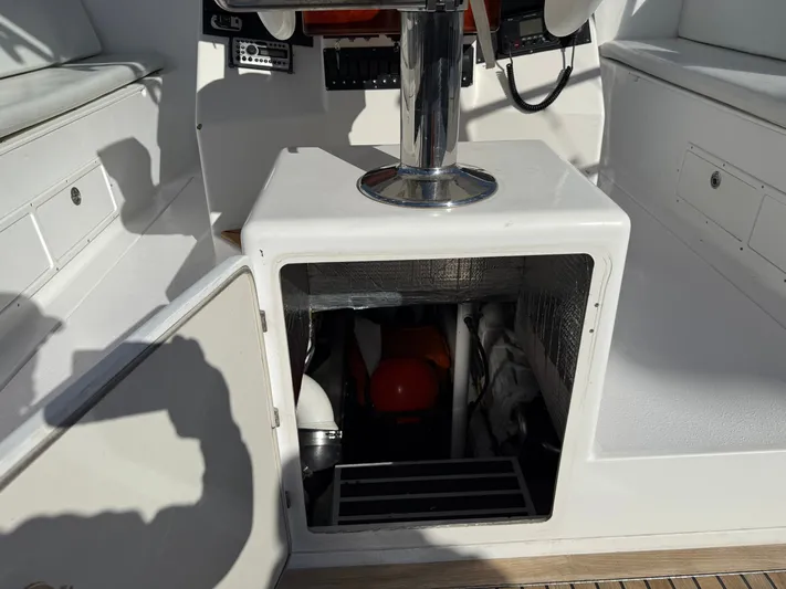 Bella Yacht Photos Pics 