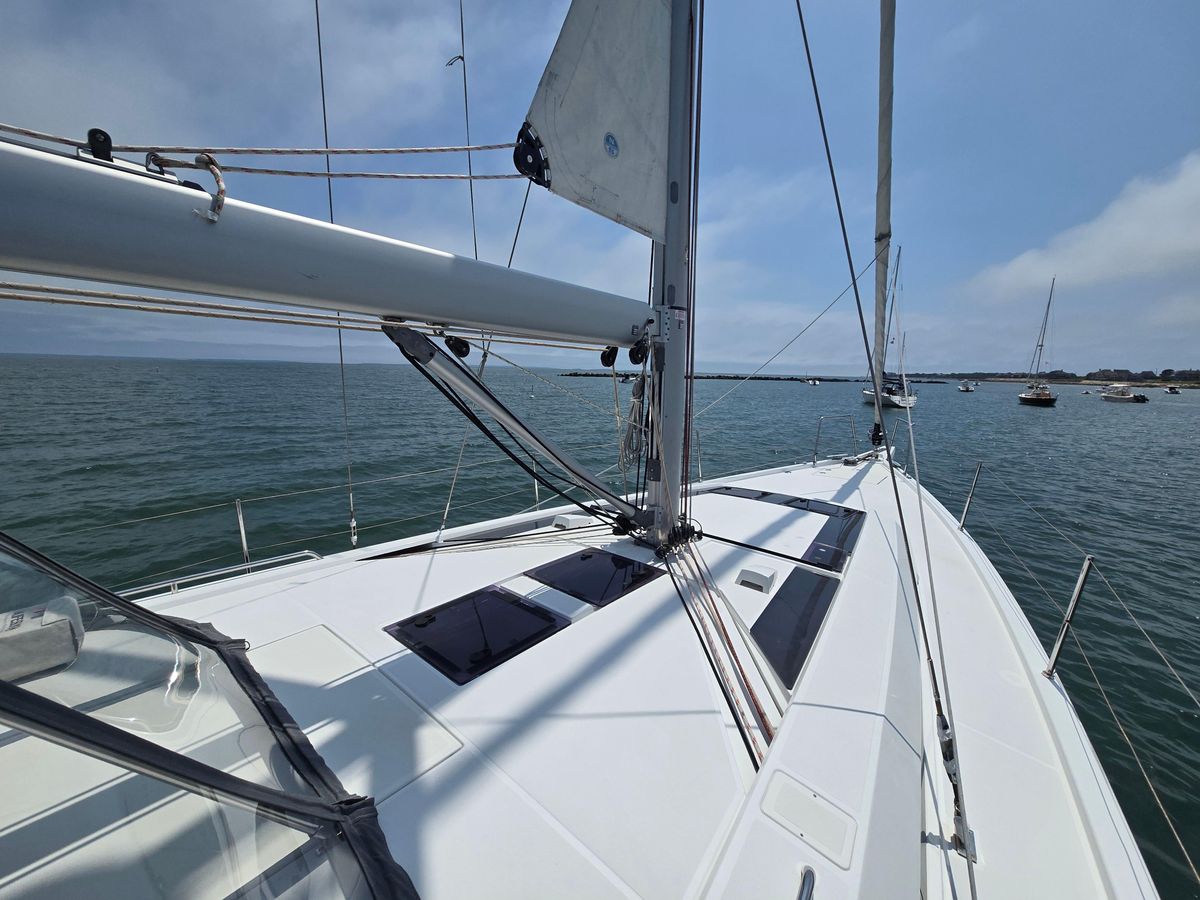 2019 Beneteau 46 