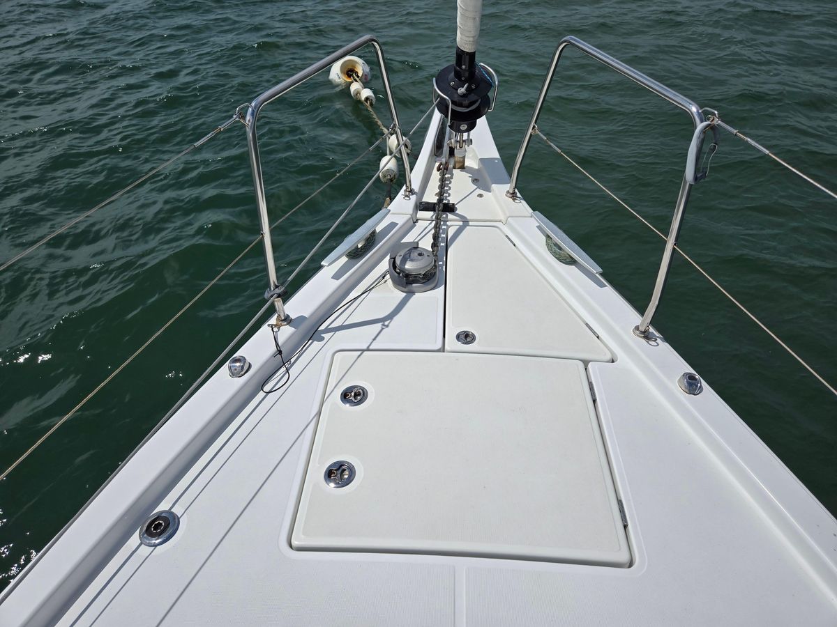 2019 Beneteau 46 