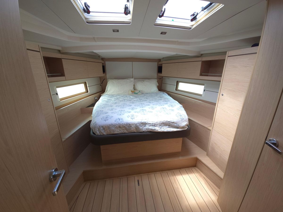 2019 Beneteau 46 