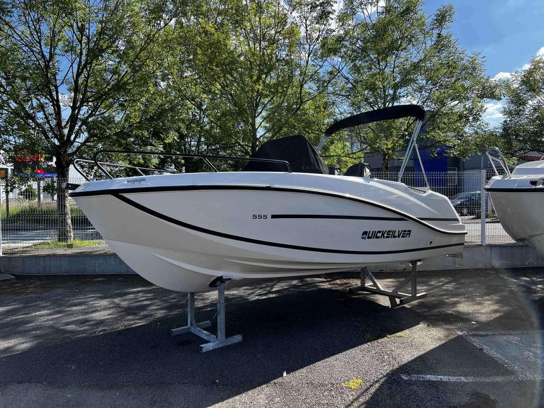 2026 Quicksilver Activ 555 Open