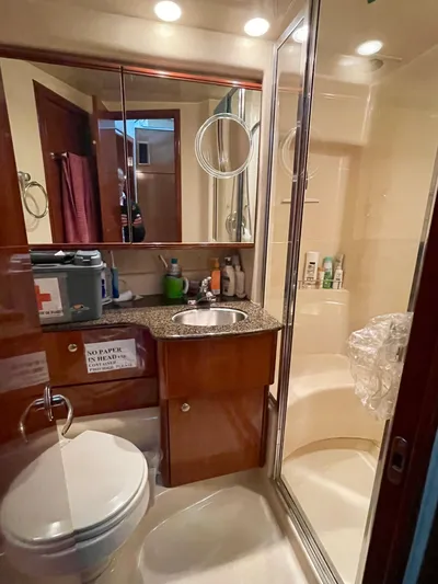 Seaduced Yacht Photos Pics Bathroom interior of 2006 Meridian 341 Sedan yacht with modern amenities.