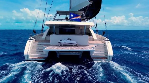 Little Giant Yacht Photos Pics Luxury Sunreef 88 DD yacht sailing on open ocean, 2017 model.