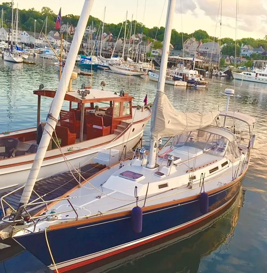 Astara Yacht Photos Pics 