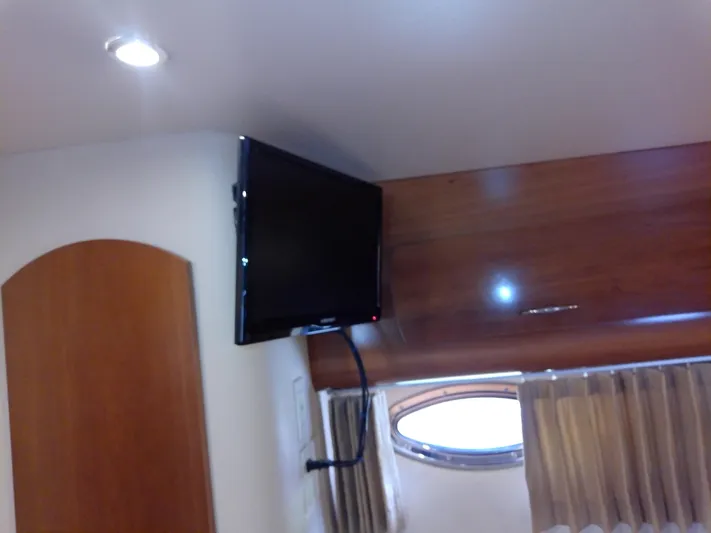 Cash Flow Yacht Photos Pics 