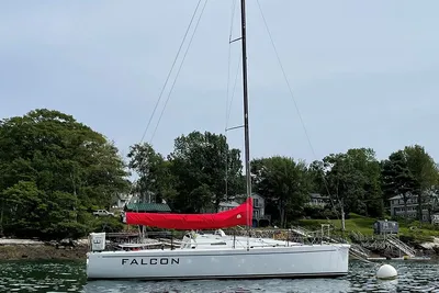 Columbia Carbon 32