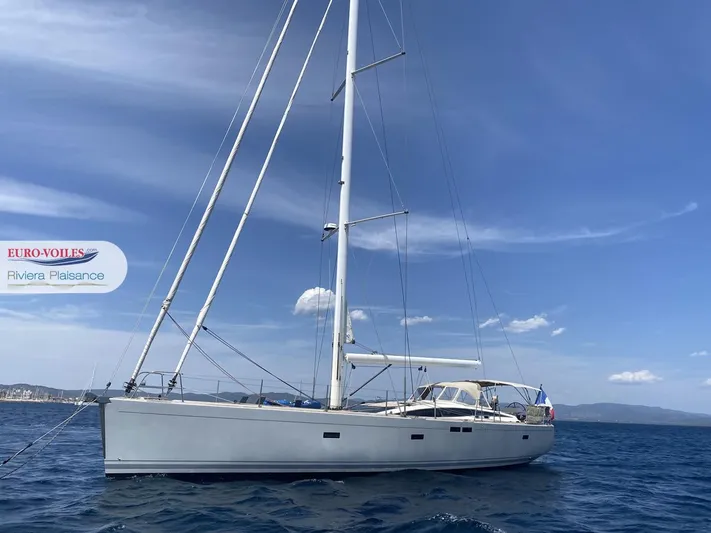 Maia Yacht Photos Pics 