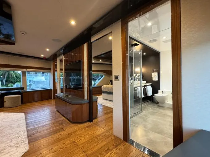 Lady Caroline Yacht Photos Pics Master Suite Looking Aft