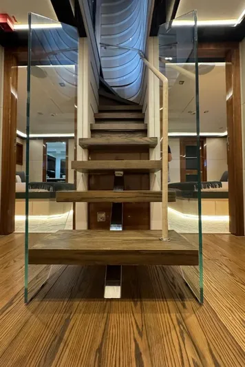 Lady Caroline Yacht Photos Pics Steps to Below and Forward Guest Foyer