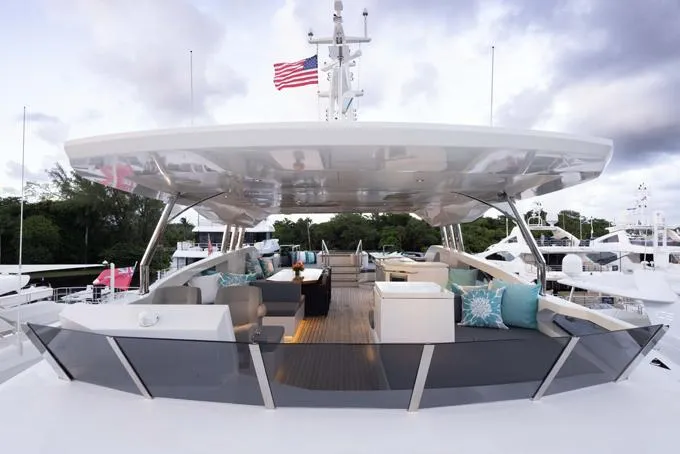 Lady Caroline Yacht Photos Pics Flybridge Deck Looking Aft