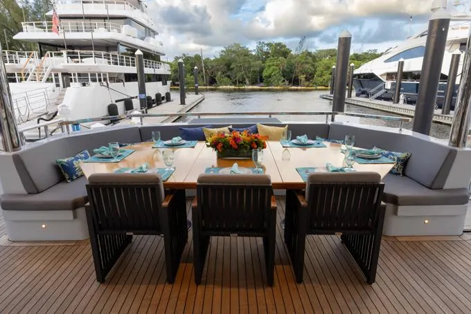 Lady Caroline Yacht Photos Pics Aft Deck Dining