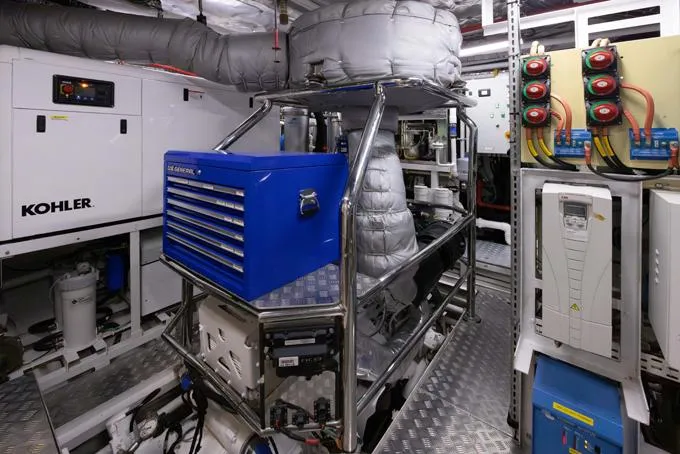 Lady Caroline Yacht Photos Pics Engine Room