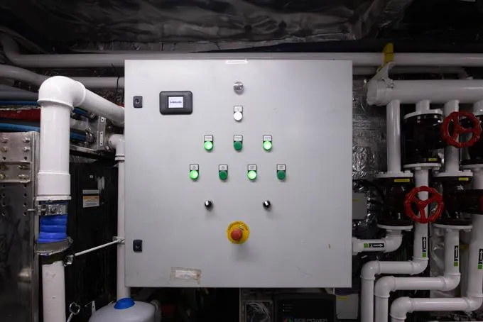 Lady Caroline Yacht Photos Pics Engine Room