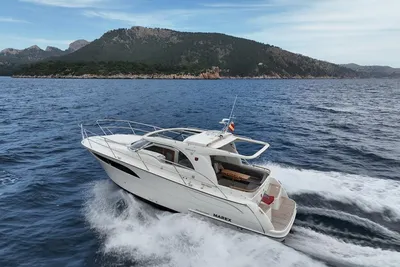 2024 Marex 310 Sun Cruiser