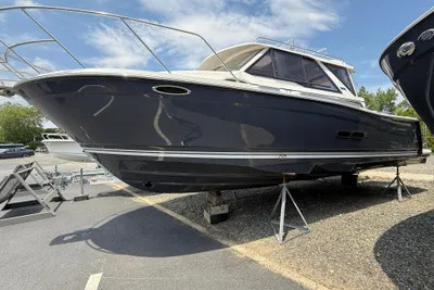 Cutwater C-288 Coupe LE