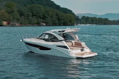 2025 Galeon 335 HTS