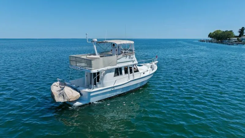 Little Latitudes Yacht Photos Pics 