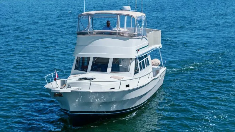 Little Latitudes Yacht Photos Pics 