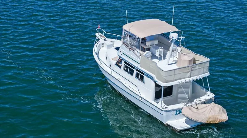 Little Latitudes Yacht Photos Pics 