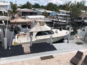 1991 Tiara Yachts 3600 Convertible