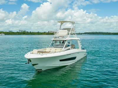 Yacht