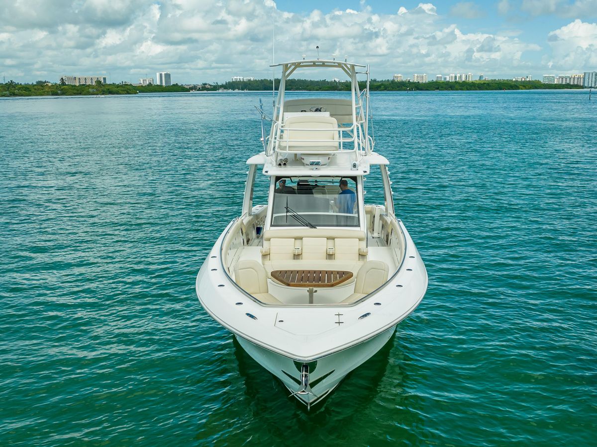 2016 Boston Whaler 42 