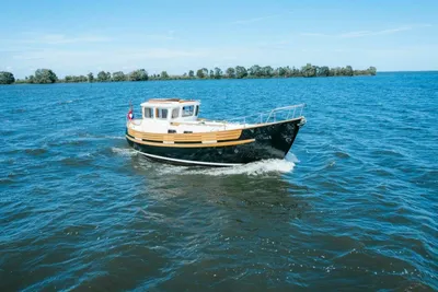 1975 Fairways Marine Fisher 30