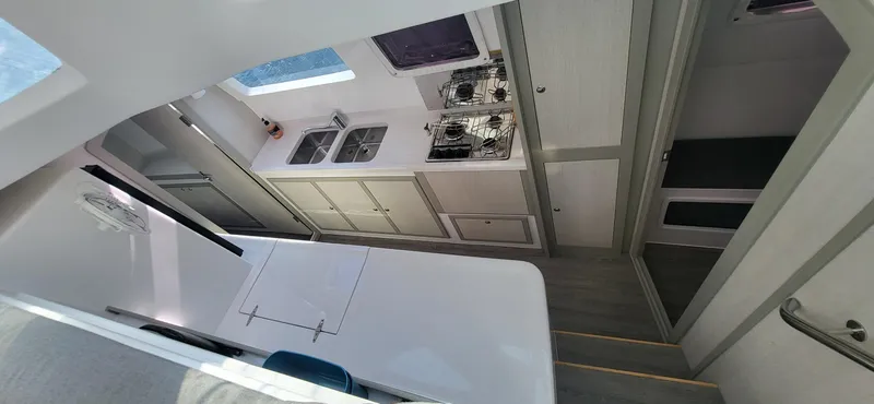 Nanyehi Yacht Photos Pics 