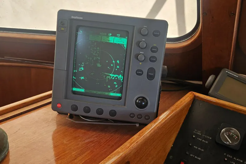 Yacht Photos Pics Radar display on 1988 Cheoy Lee 51 Long Range Cockpit Motor Yacht.