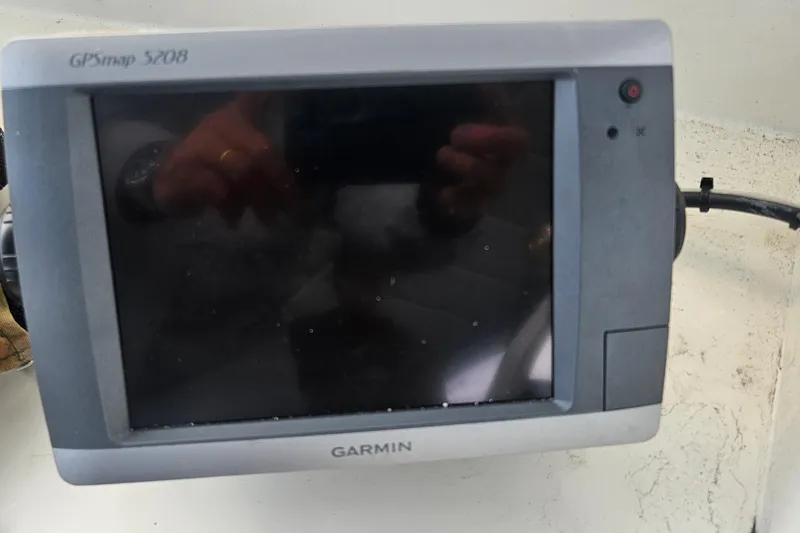  Yacht Photos Pics Garmin GPSmap 5208 on 1988 Cheoy Lee 51 Long Range Cockpit Motor Yacht.